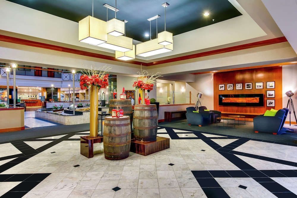 Embassy Suites Louisville East 57/73