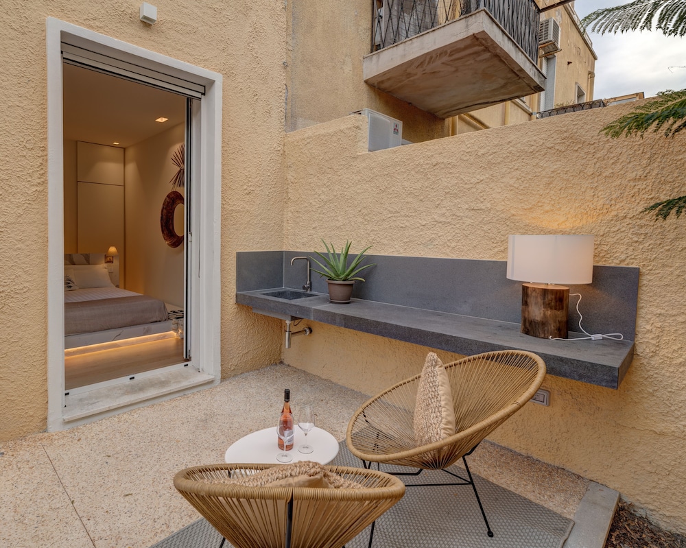 Le Palmette Suites 7/48