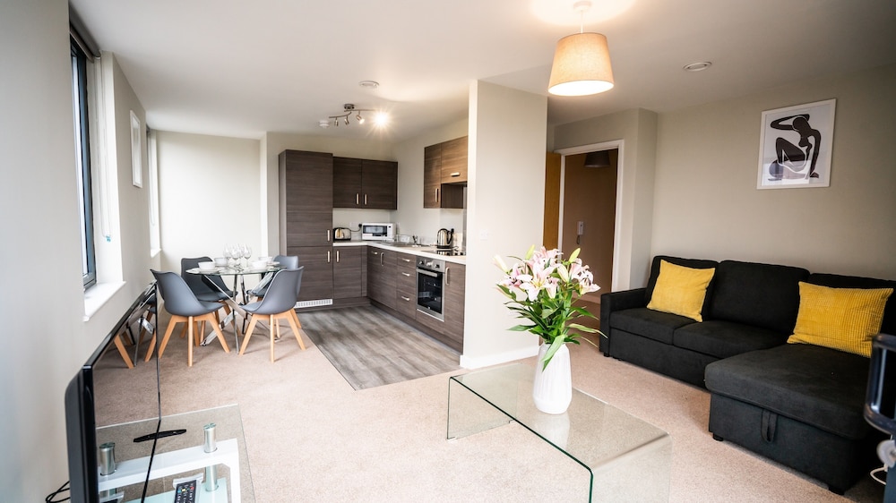 Dream Apartments Manchester 30/50