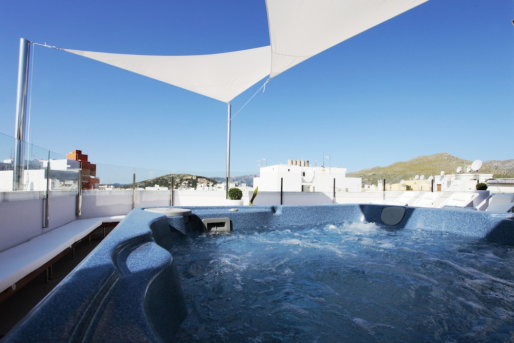 Mar Calma Hotel 42/59