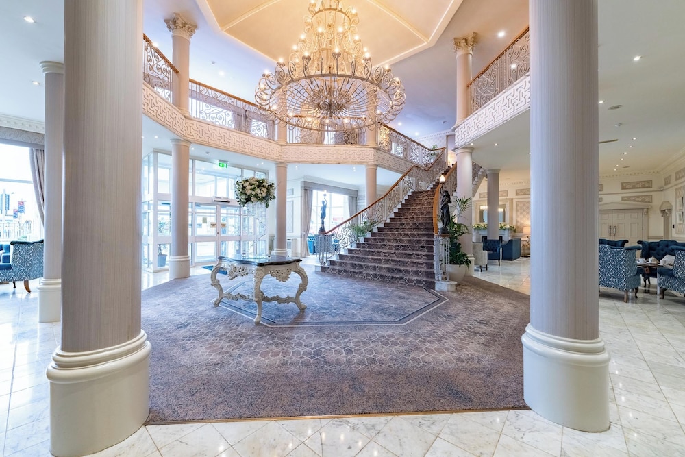 Clanree Hotel 24/44