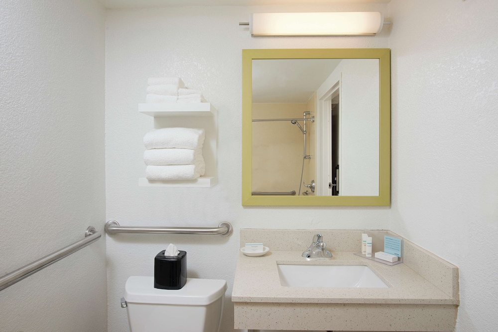 Hampton Inn Hilton Head 16/44