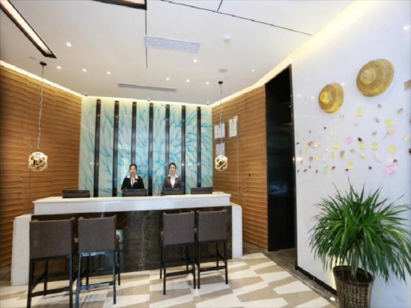 Metropolo Jinjiang Hotels (Haikou Wuzhishan Road, Riyue Duty-free Plaza) 8/52