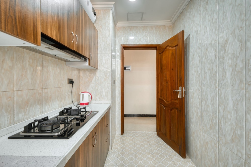 Kibo Palace Apartments 42/42