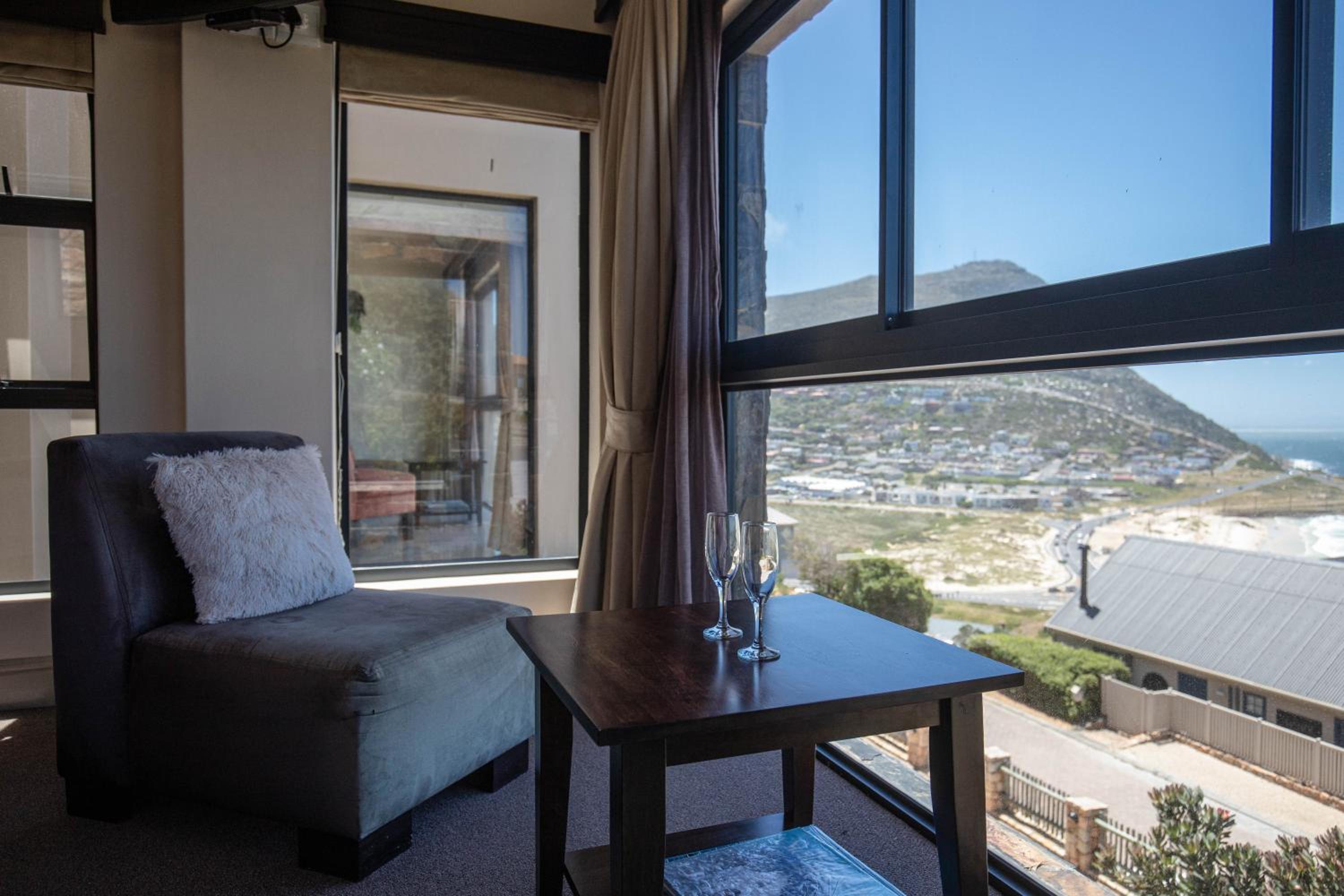 Simon s Town Guest House 11/16
