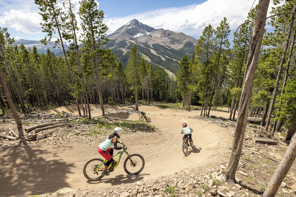 The Village Center At Big Sky Resort 60/70