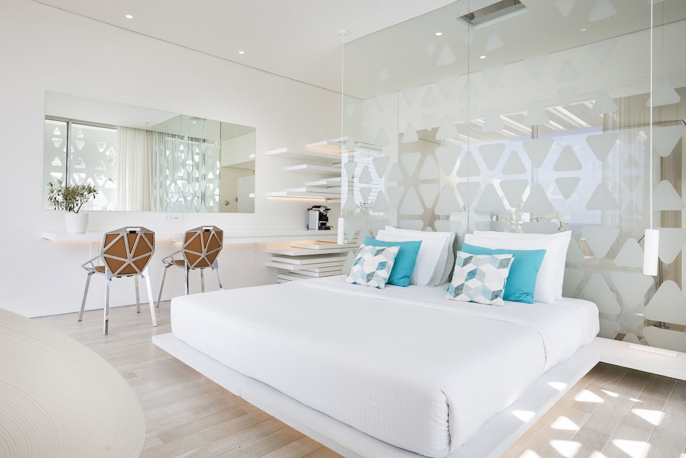 Mykonos Dove Beachfront Hotel 21/73