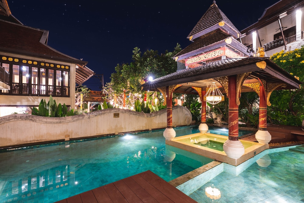 Puripunn Hideaway 42/50