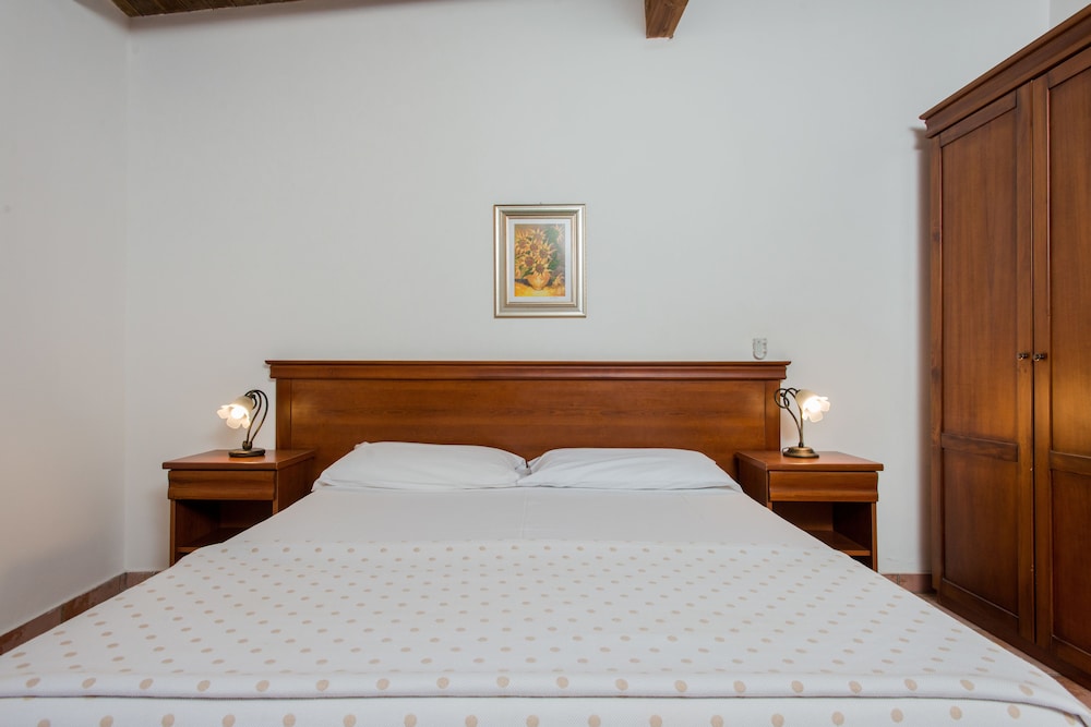 Casina Dei Cari 27/72