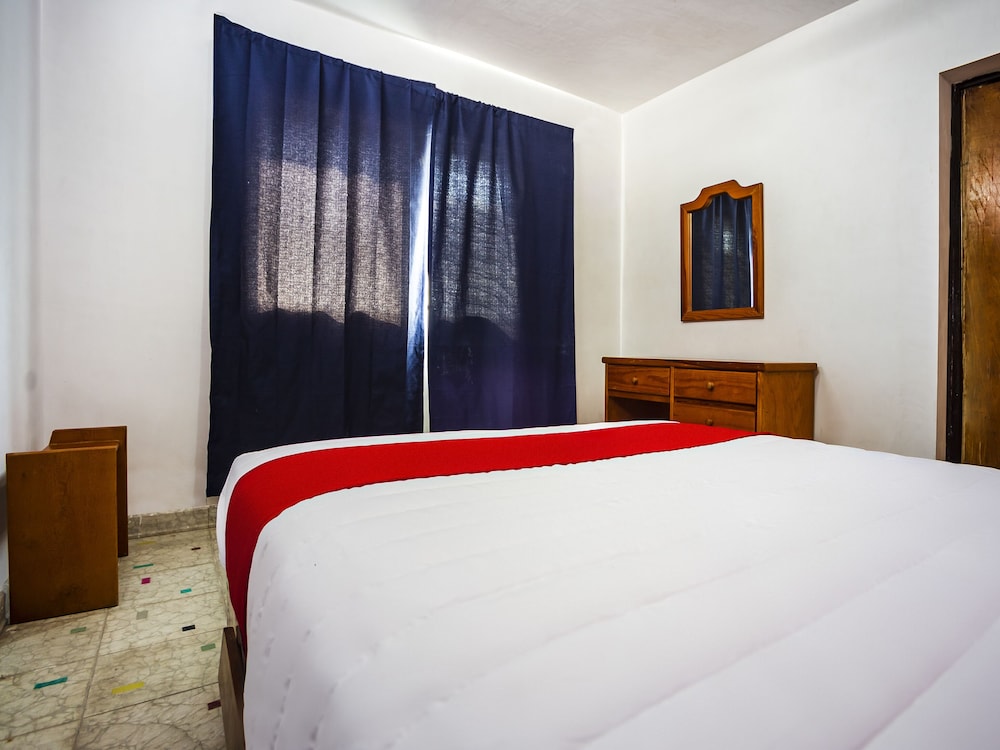 OYO Hotel Oasis, Matehuala 11/33