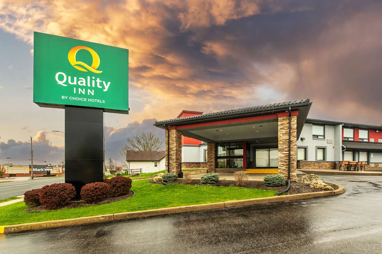 Quality Inn Leamington 3/9