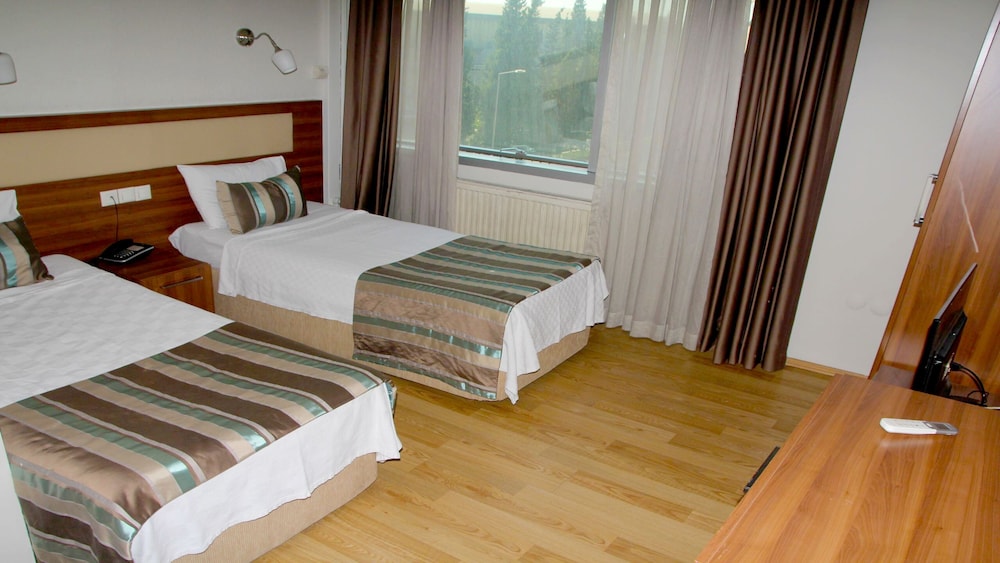 Wox Ew Hotel 24/56