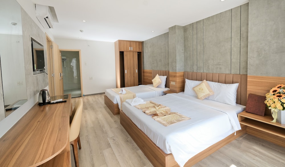 Prague Nha Trang Hotel 6/35