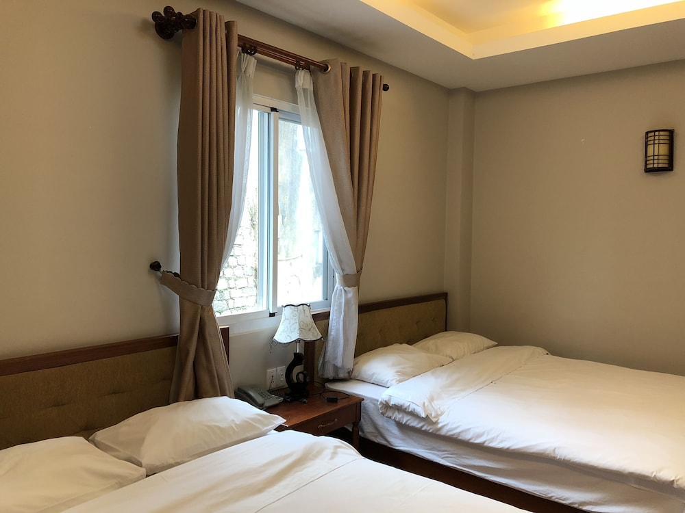 SUPERIOR, TWIN BEDS