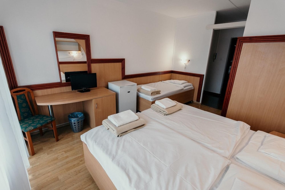 Tisza Sport Hotel 6/26