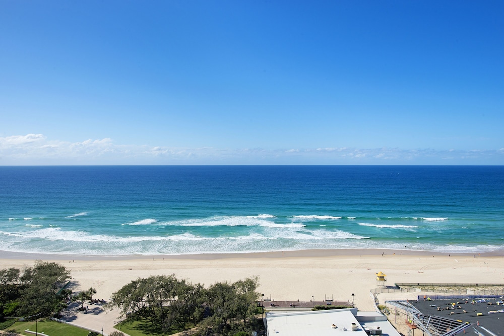 ULTIQA Air on Broadbeach 67/71