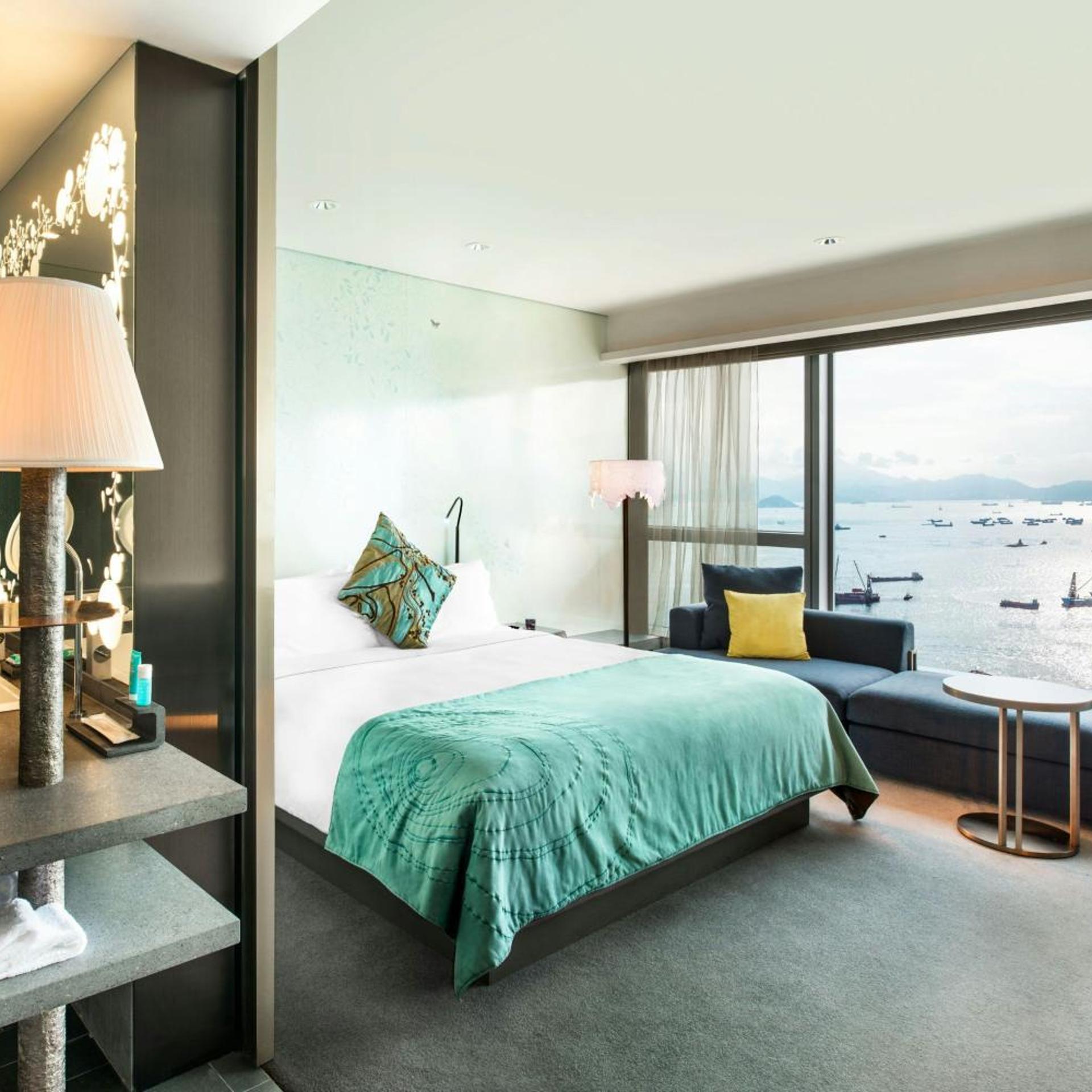 FABULOUS, KING BED, OCEAN FRONT