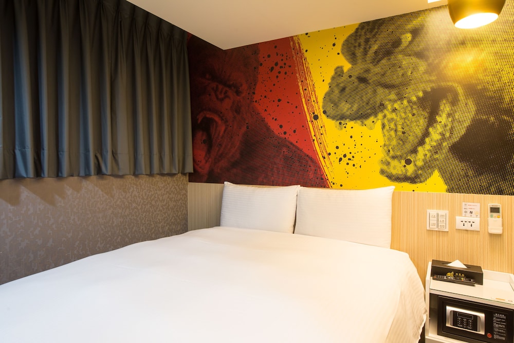MORWING HOTEL - CULTURE VOGUE 34/65
