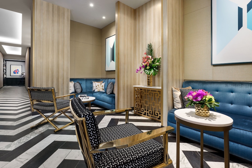 Hotel 57 39/50