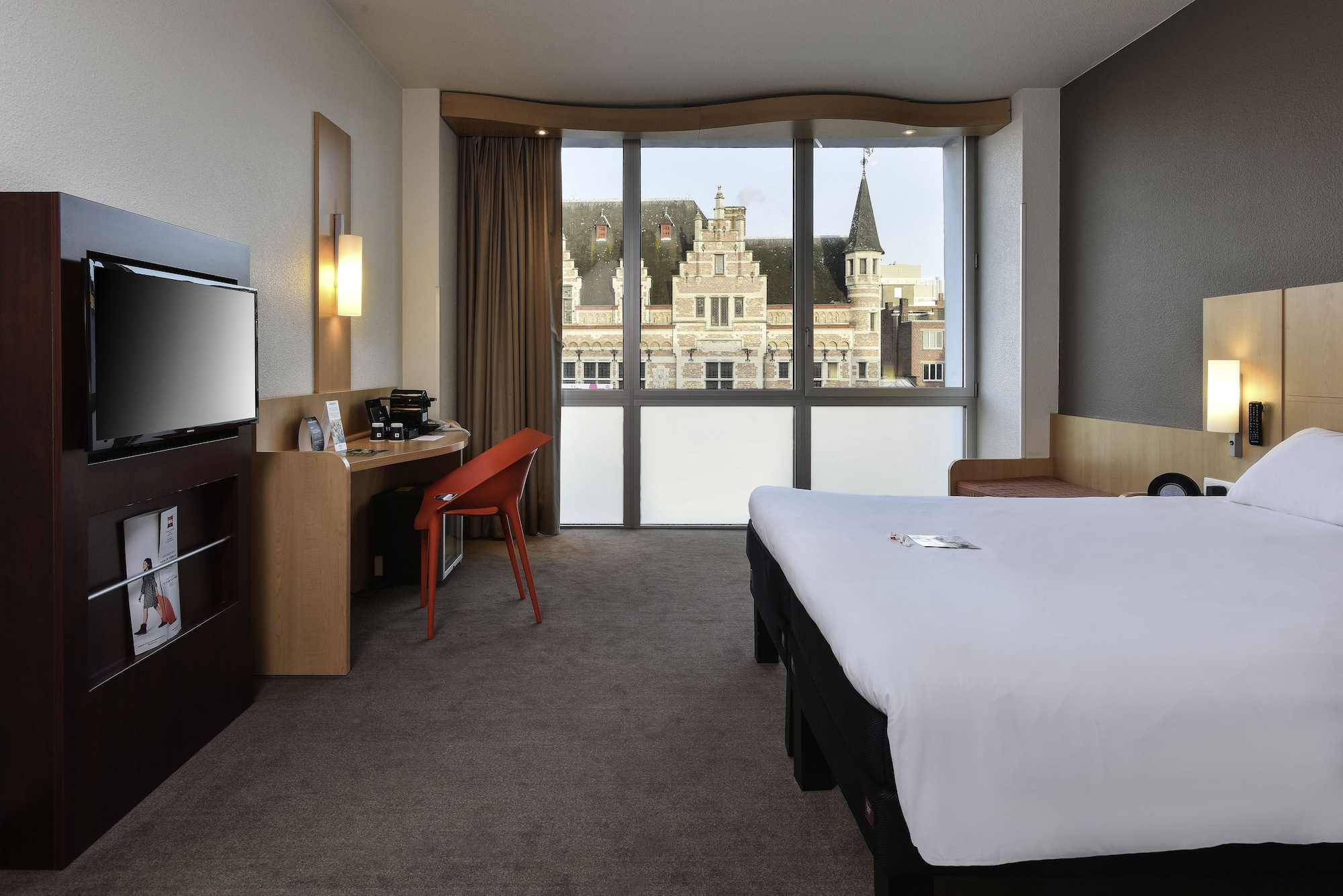 rooms