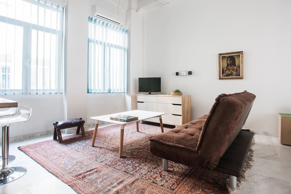 Concierge Athens Ii 28/50