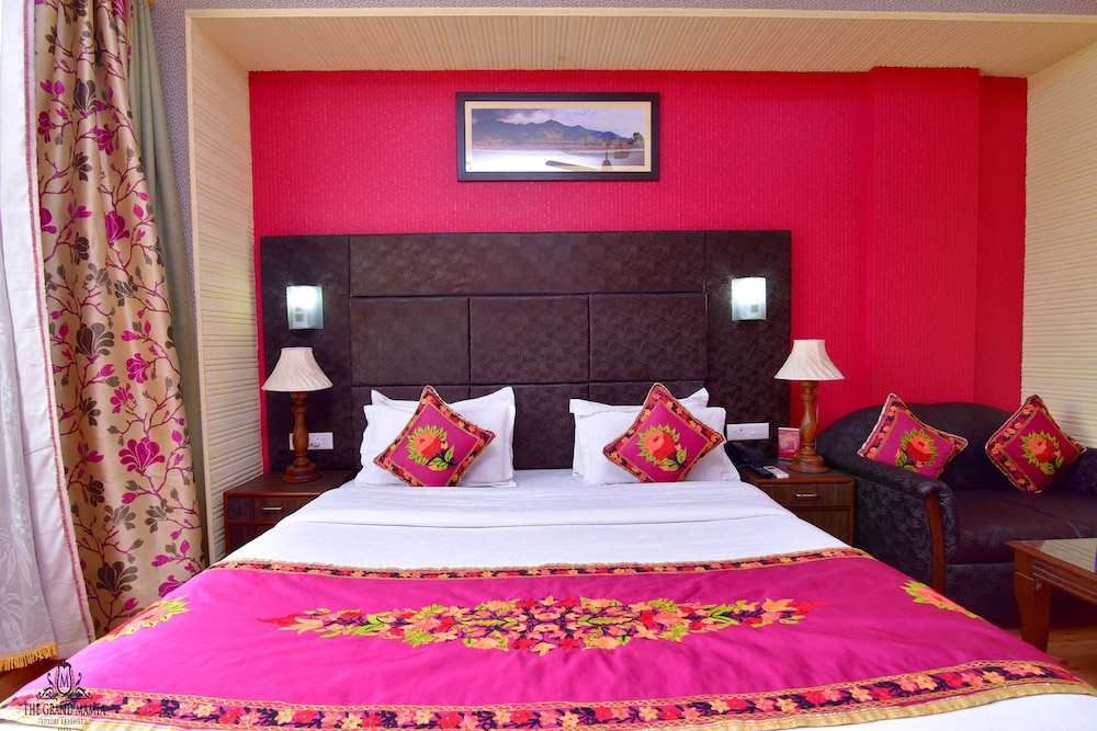 HOTEL THE GRAND MAMTA 7/23
