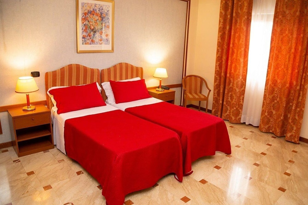 Hotel Palace 2000 15/60