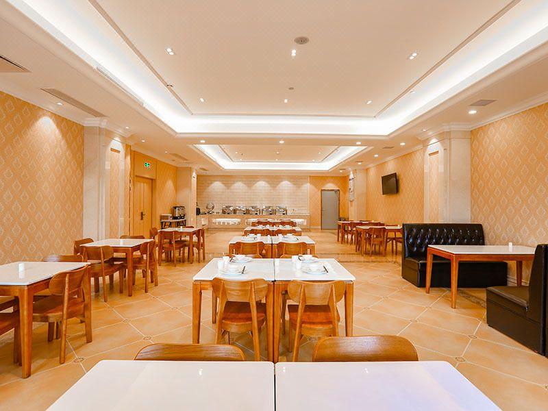 Vienna International Hotel (Foshan Gaoming Xinheng Plaza) 28/29