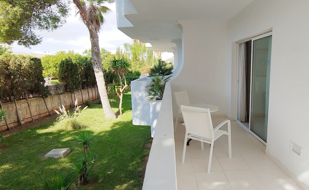 Hotel Rocamarina 30/66