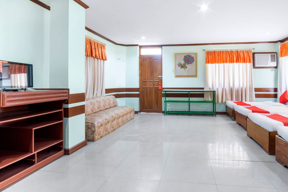 Maanyag Pension House 33/46