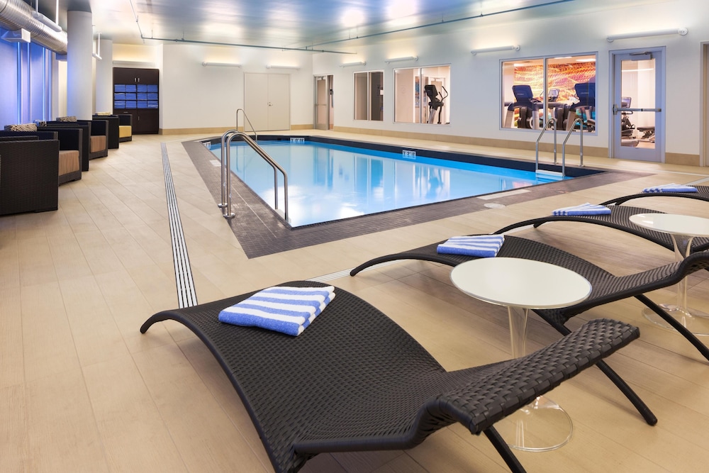 Hyatt Regency Bloomington Minneapolis 37/72