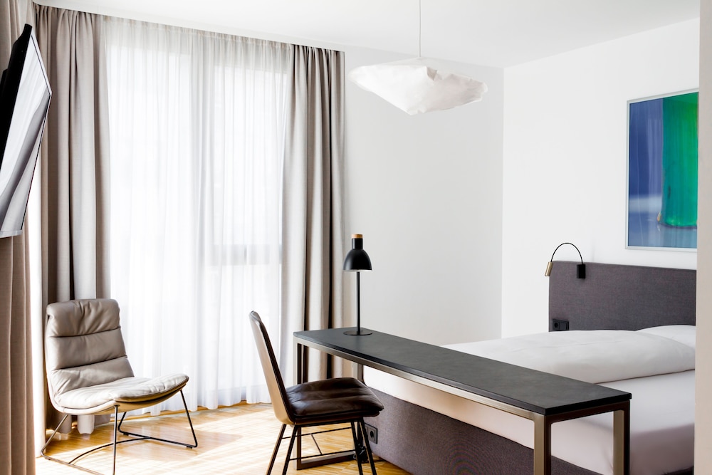 LendHotel 28/41