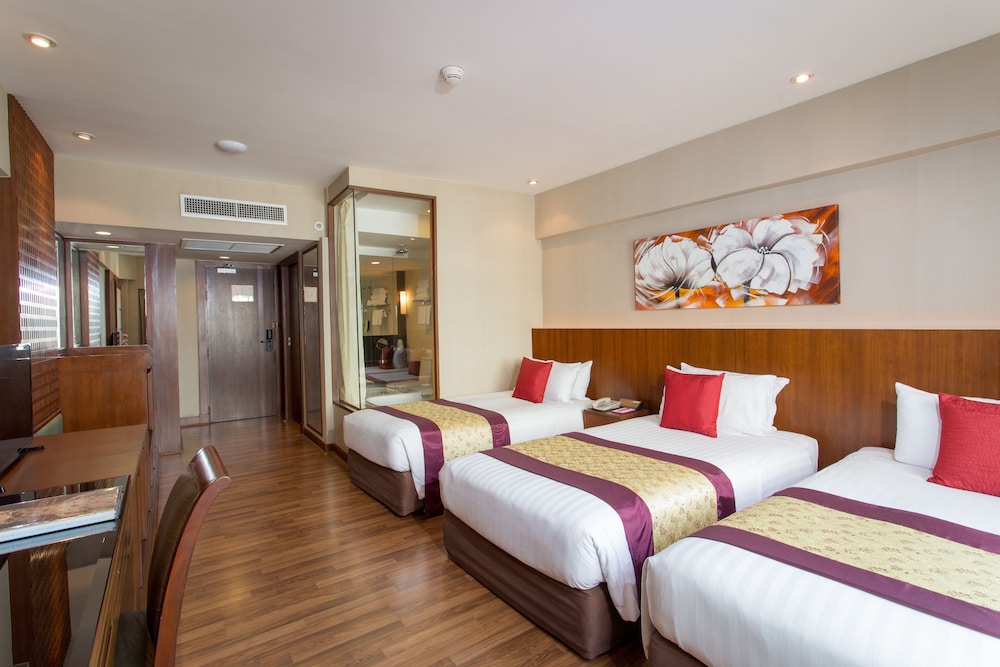 Ramada Plaza by Wyndham Bangkok Menam Riverside 8/30