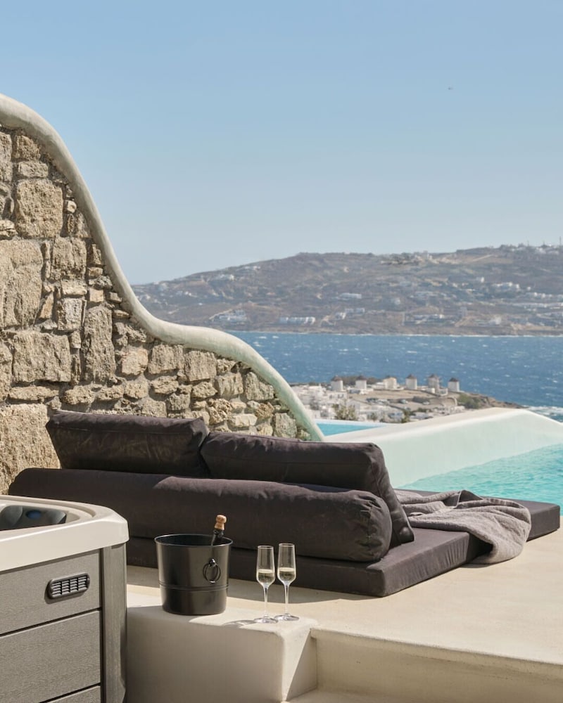 Olvos Luxury Suites Mykonos 66/73