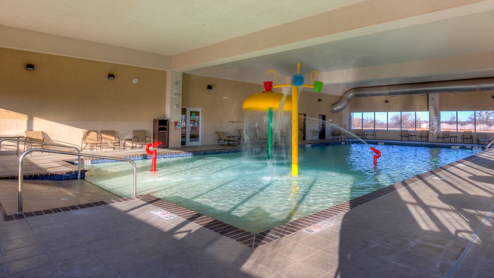 Holiday Inn Express Hotel Suites Elk City 36/51