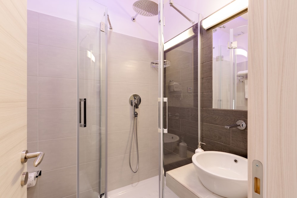 Dolce Luxury Rooms 42/50