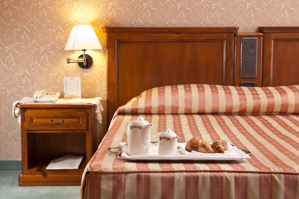 Hotel Fior 20/50