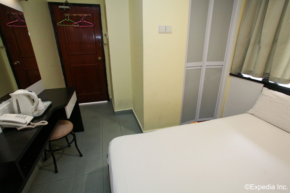Seng Wah Hotel 27/45