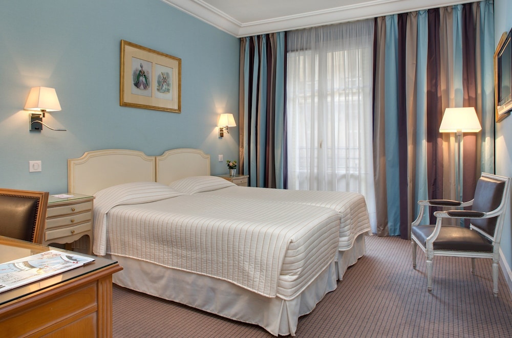 Hotel Le Littre 20/57