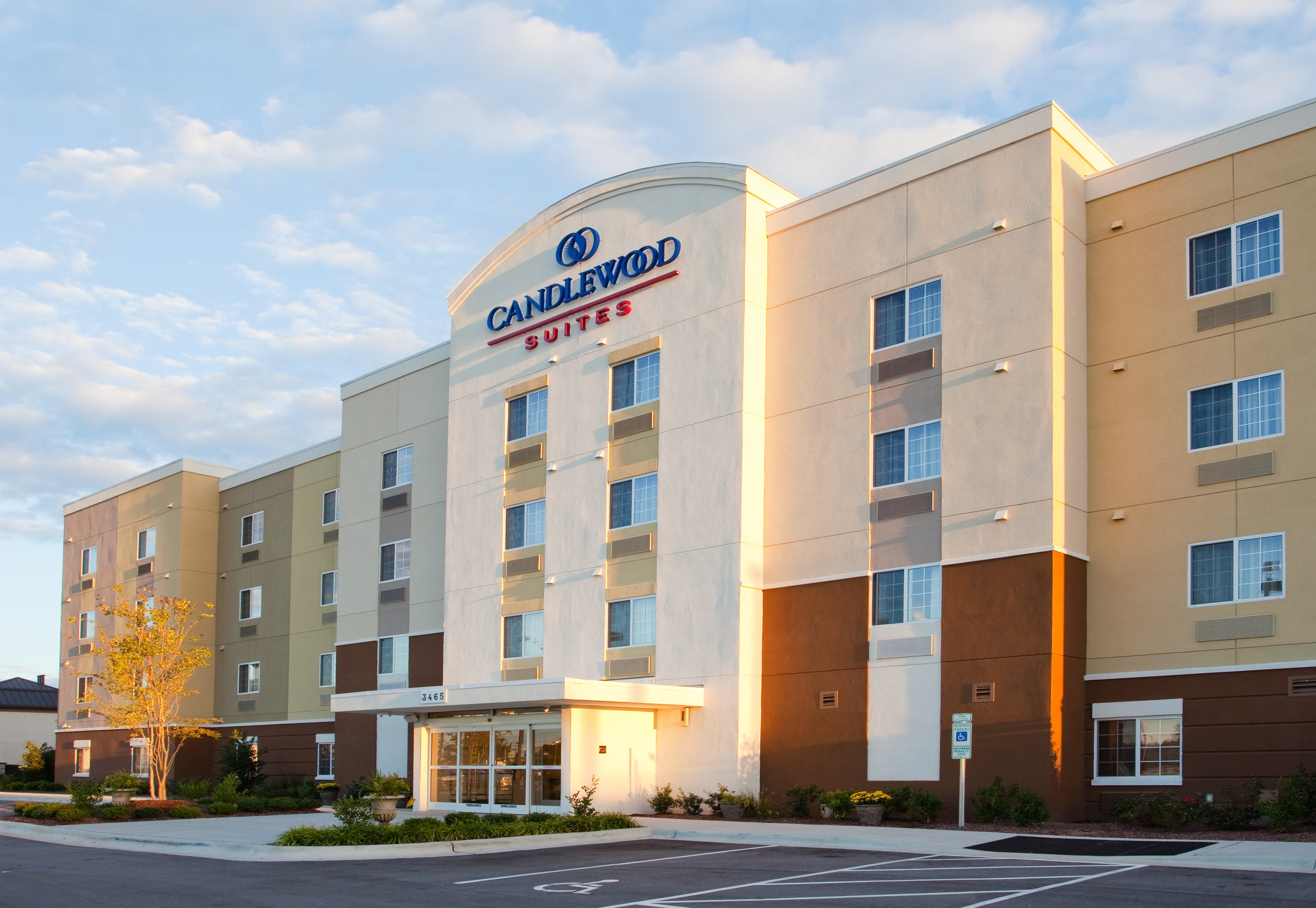 Candlewood Suites New Bern 5/75