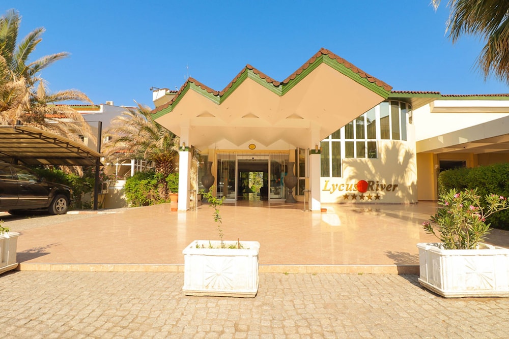 Lycus River Thermal Hotel 42/50