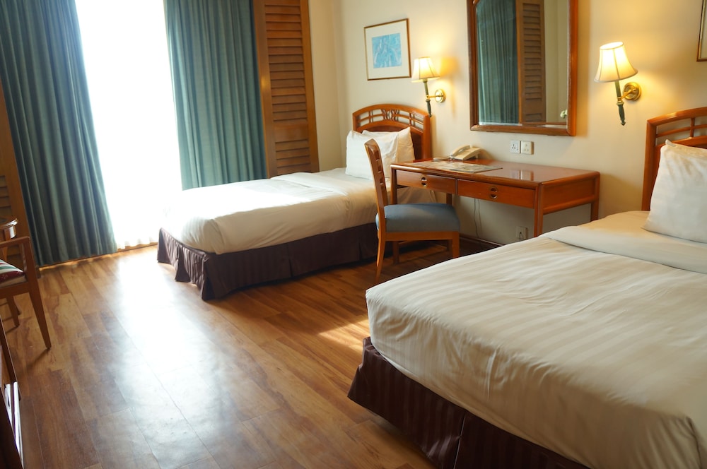 Sabah Oriental Hotel 29/69