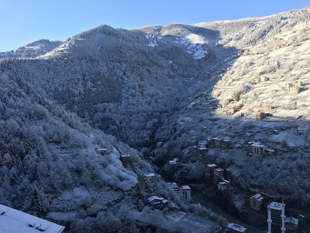 Golden Inn Uzungol 60/66
