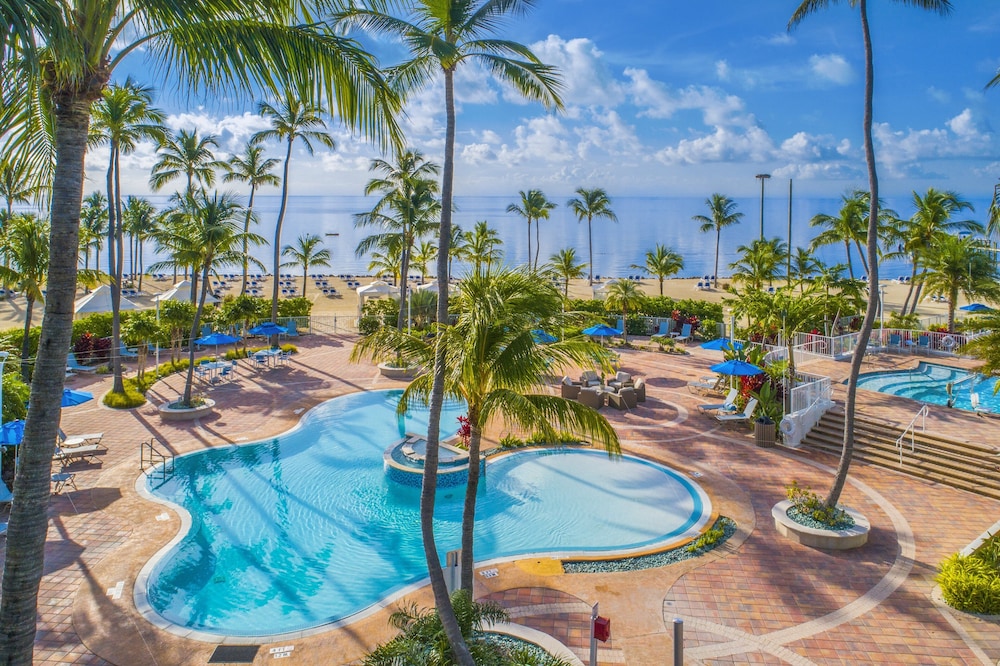 Islander Resort 31/76