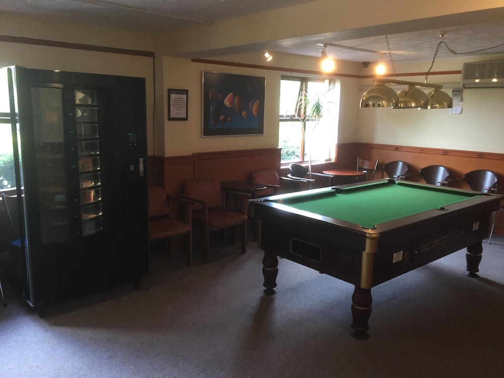 Redwings Lodge 32/45