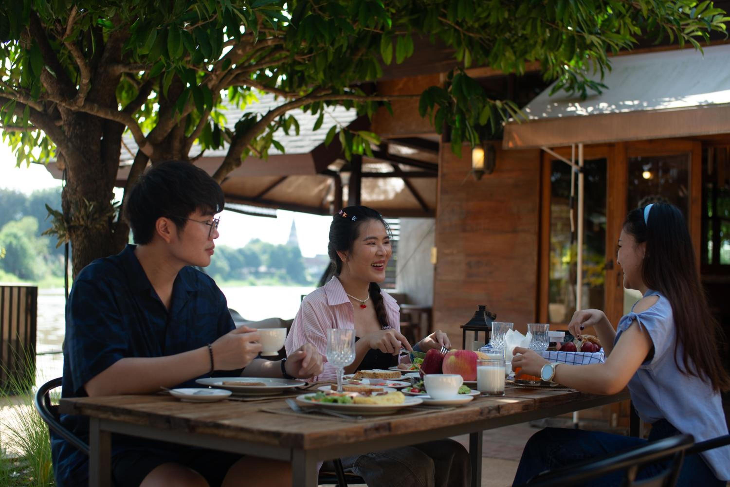 Sabai Riverside 7/50