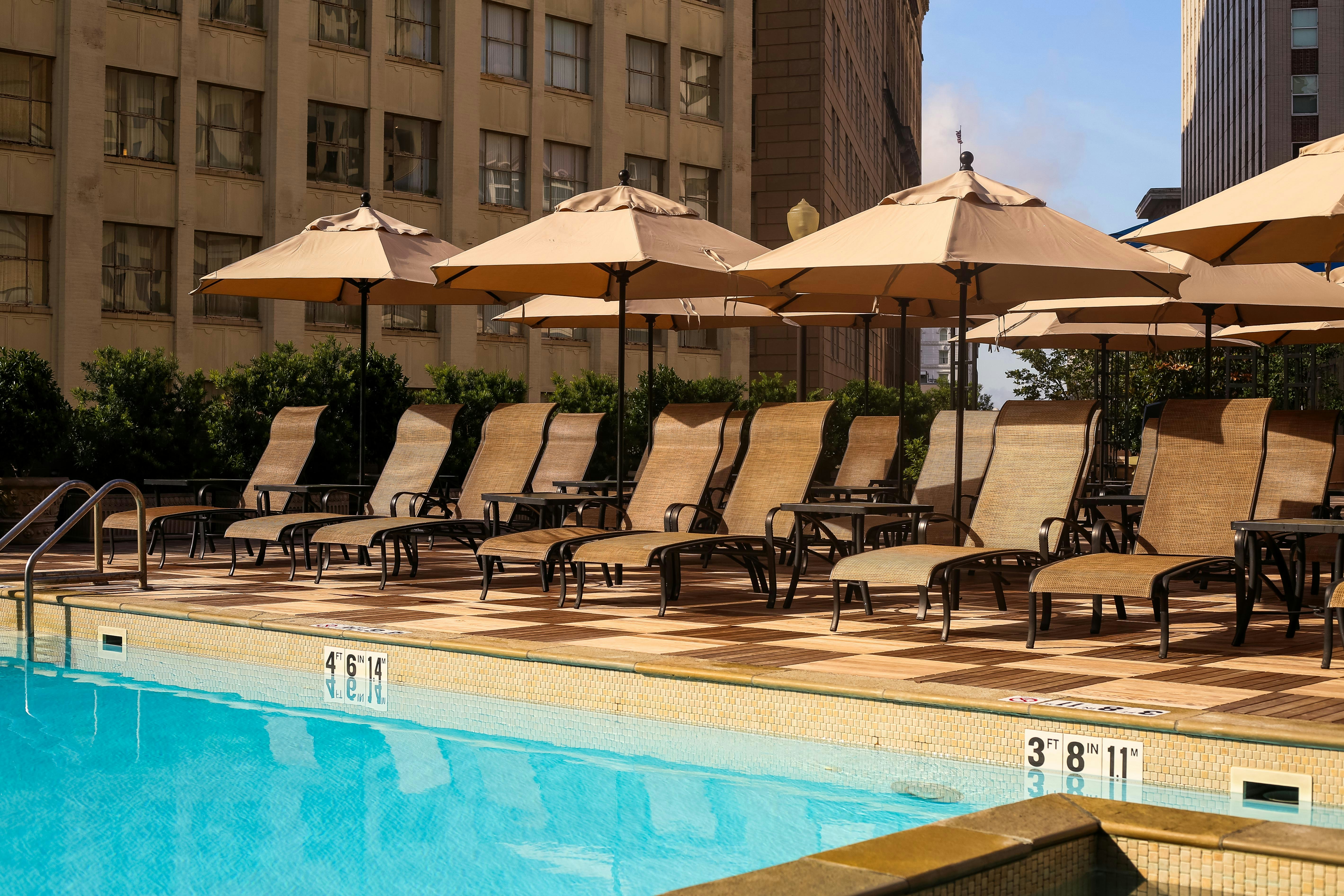The Roosevelt New Orleans, A Waldorf Astoria Hotel 44/46