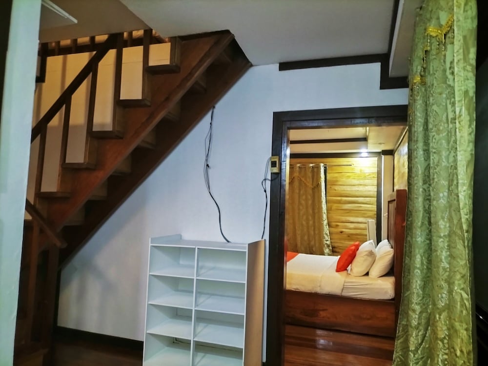 Orange Pearl Beach Resort 14/81