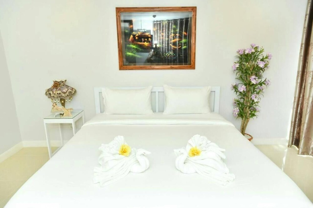 Parvena Hotel 26/64