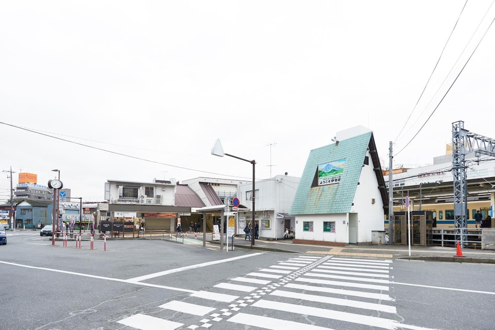 Hotel Select Inn Isehara 44/48
